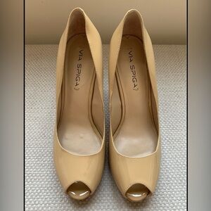 Via Spiga Women's Beige Peep Toe Heels